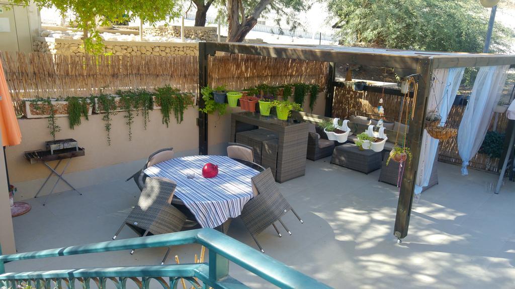 Martini Dead Sea Villa Neve Zohar Ngoại thất bức ảnh